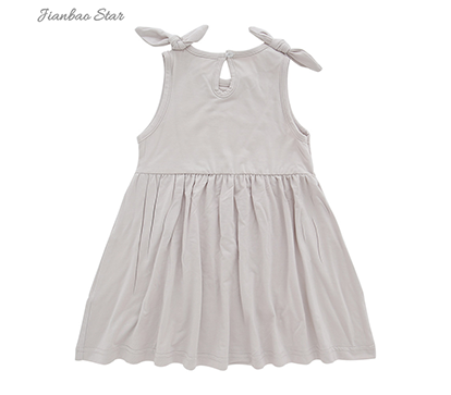 Entdecken Sie Premium -Babykleider für jeden Anlass 